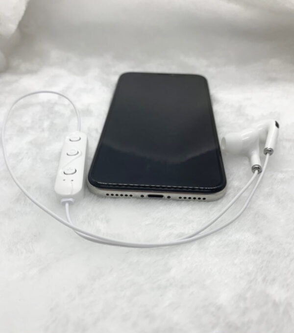 S8 Sport Bluetooth Earphone - Image 3